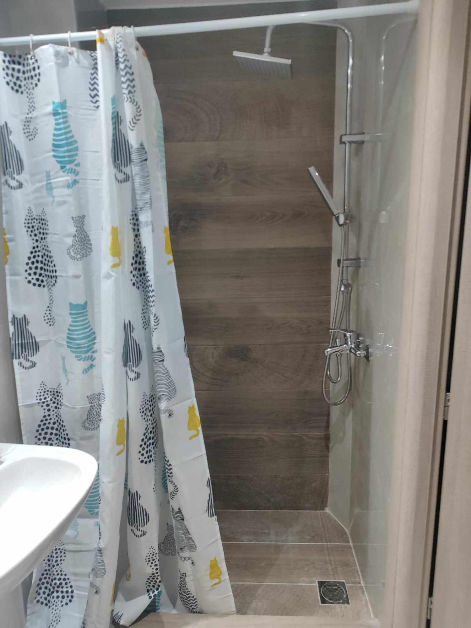 Mina'S Spacious Apt : June '23 Renovated Солун Екстериор снимка